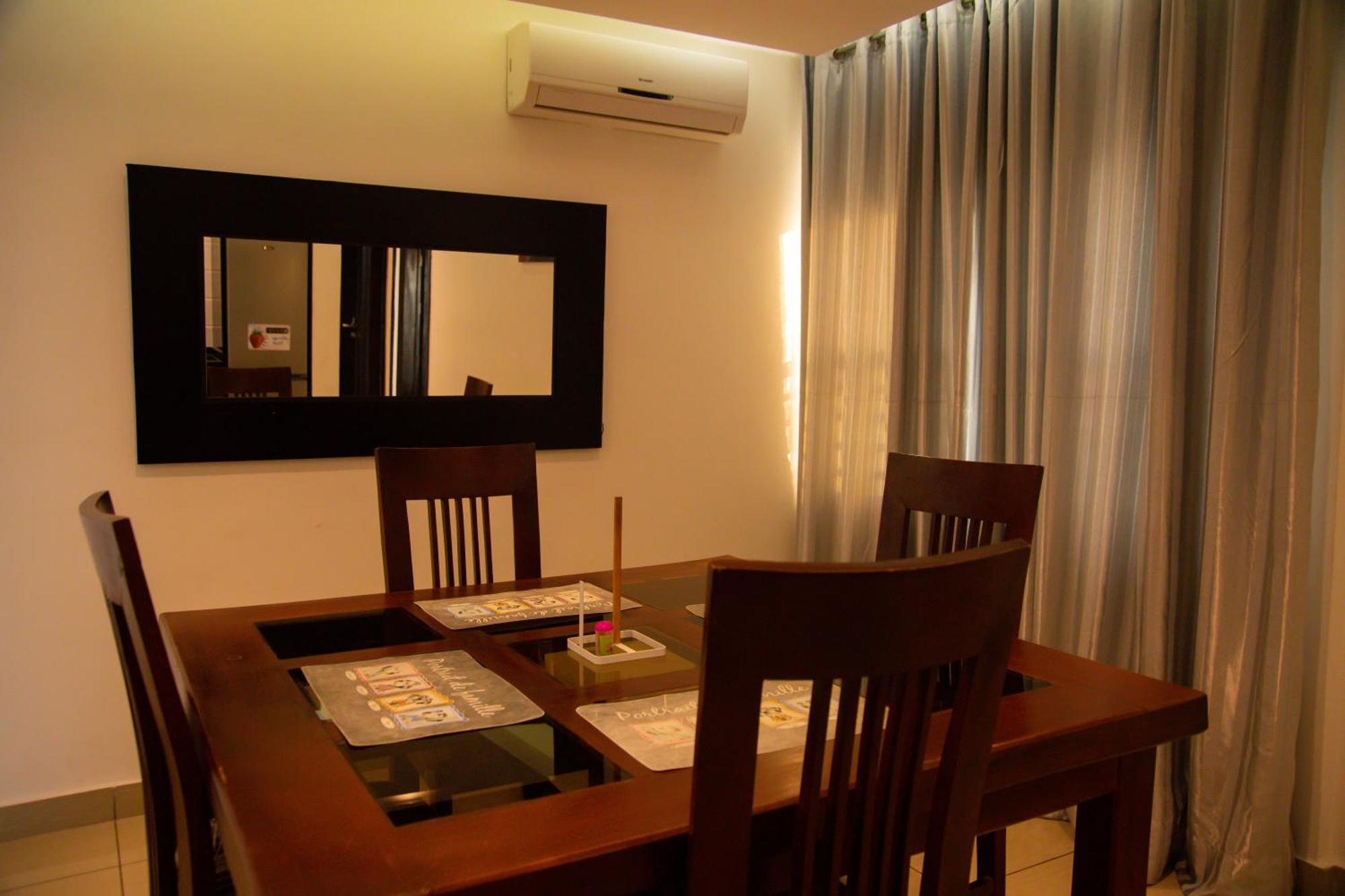 Imolease Hubert Sainte Rita Apartment Cotonou Exterior foto